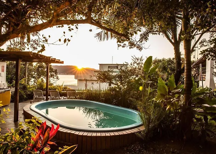 Ape 1 - Jacuzzi E Vista Parcial Mar - Bombinhas, Sc Apartamento